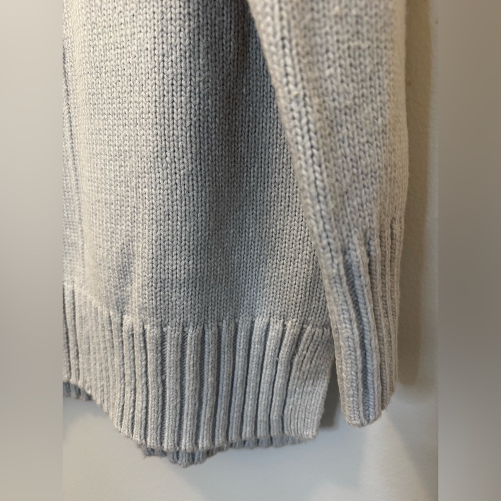 Ann Taylor women’s gray knit wool blend oversized sweater. Size Small - Picture 4 of 9